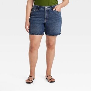 Women's High-Waisted Bermuda Jean
Shorts - Ava & Viv™. Plus Size 26. NWT!